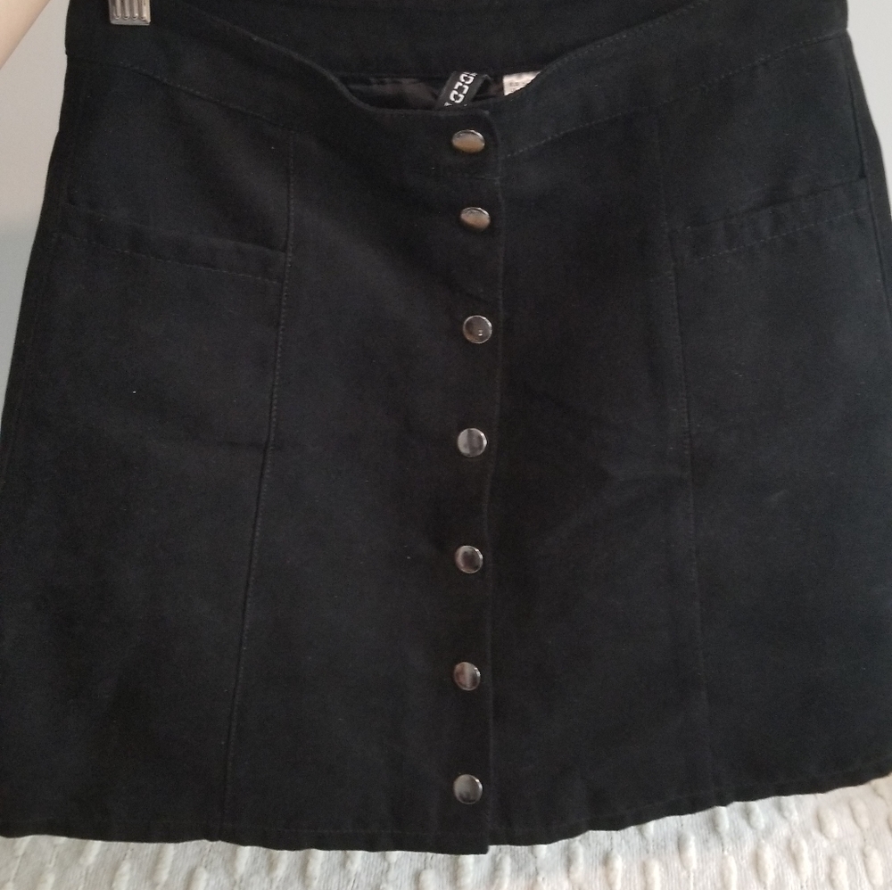 Suade Skirt